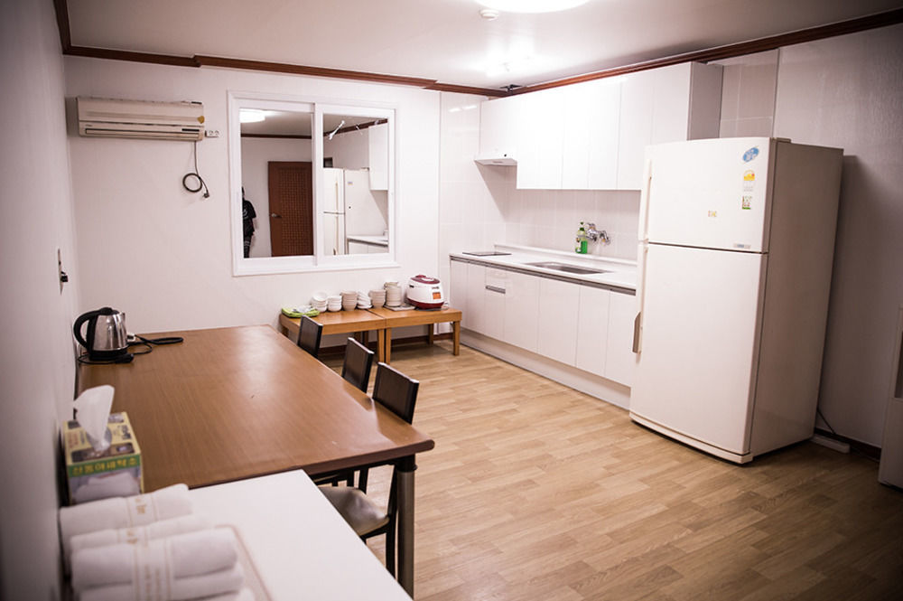 Picasso Motel Haeundae 釜山広域市 エクステリア 写真
