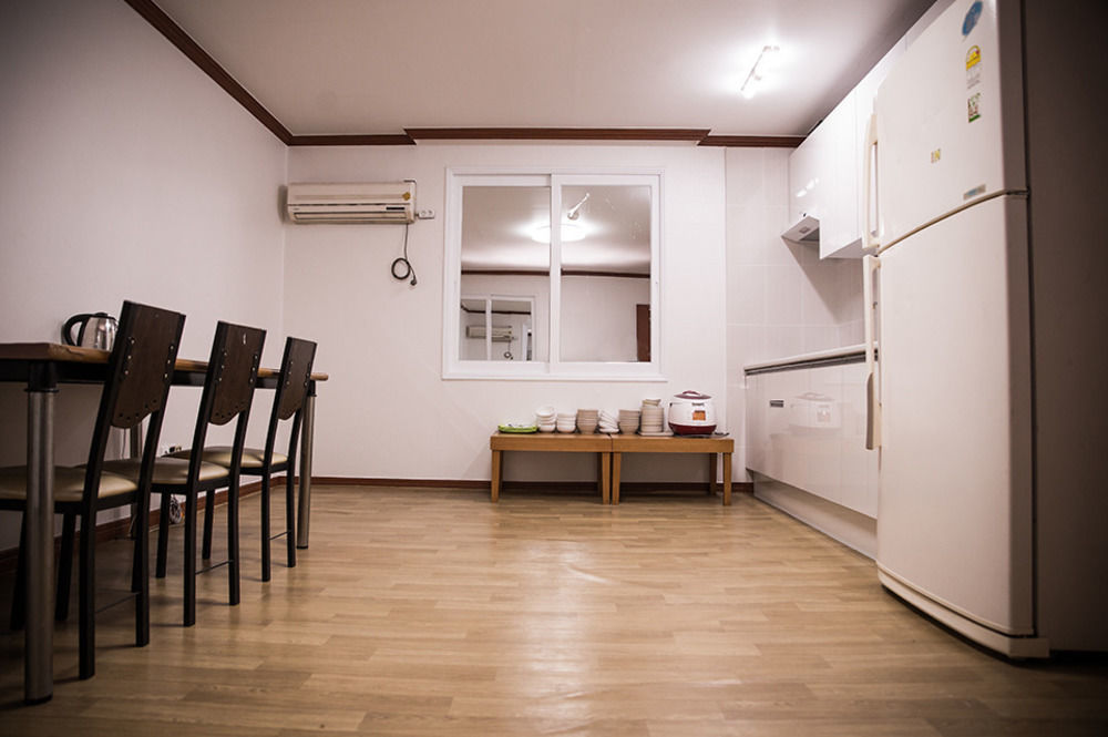 Picasso Motel Haeundae 釜山広域市 エクステリア 写真